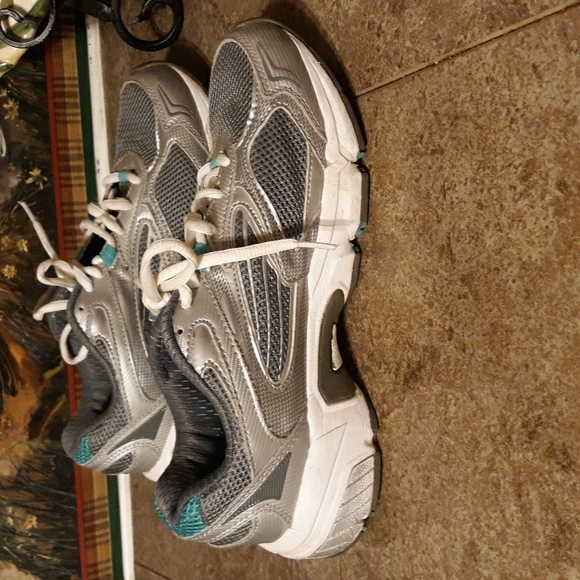 Fila sneakers - Picture 4 of 11